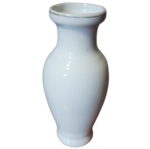 Vtg Tiny Miniature Porcelain 22Kt Gold Rim Grapes Vines Bud Vase - Picture 2 of 4